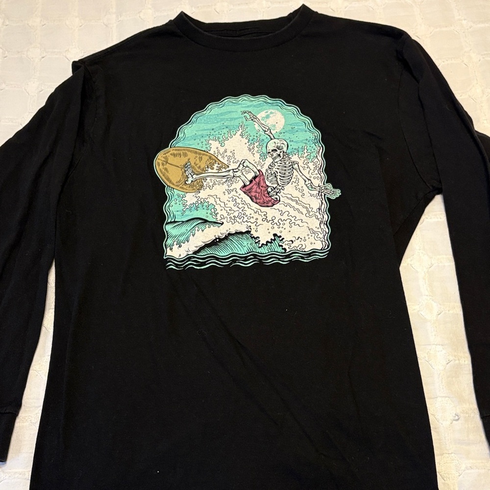 Lost Black Surf Graphic Long Sleeve Shirt